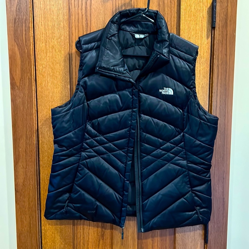 Women’s XL NorthFace vest